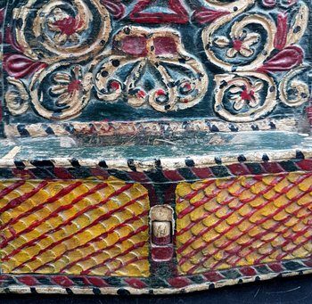 Porte faucille, Tibet