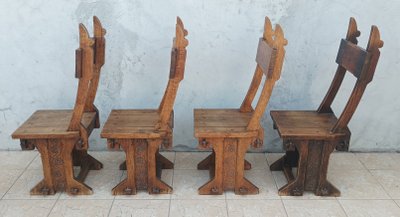 Set of table and 4 mountain chairs in solid oak