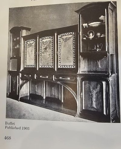 Monumental Buffet de Présentation Art Nouveau