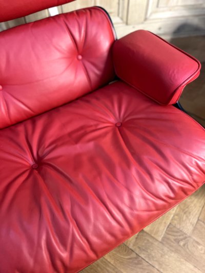 Charles & Ray EAMES two Lounge Chairs and an Ottoman Vitra Edition