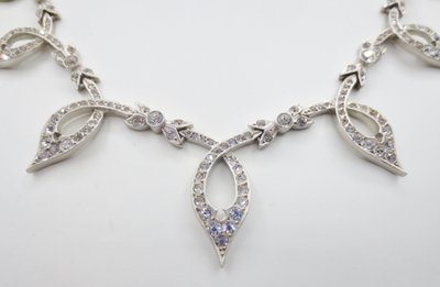 Collier 1925.