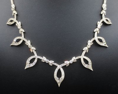 Collier 1925.