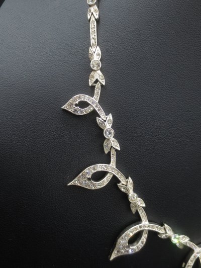 Collier 1925.
