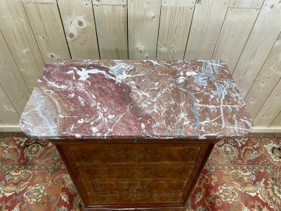 Chiffonnier - Commode époque Louis Philippe en acajou et placage d’acajou. 