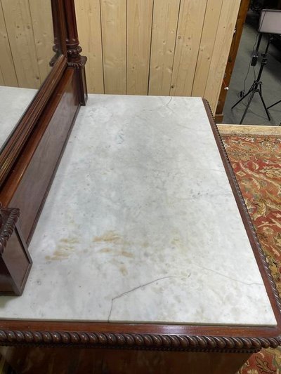 Commode de toilette en acajou époque Napoléon III
