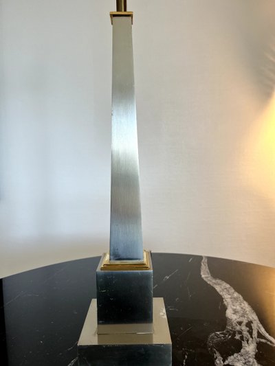 Maison CHARLES Lampe Obélisque