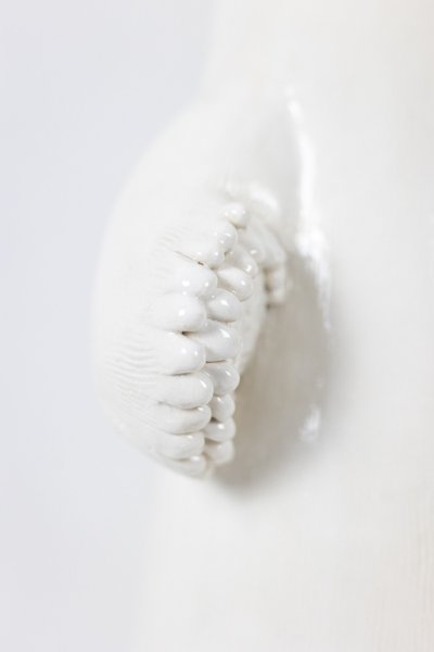 Valérie Courtet. Standing polar bear. Contemporary work LS64171309P