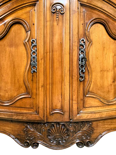 18th century Louis XV sideboard from the Château des Deux Sèvres
