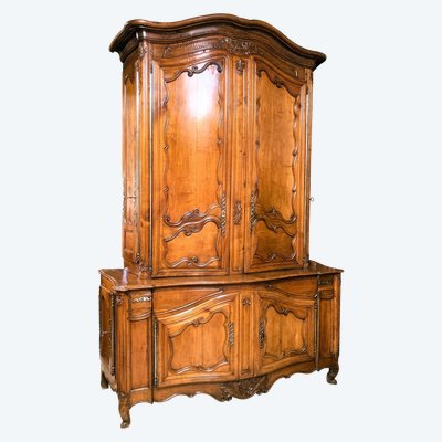 18th century Louis XV sideboard from the Château des Deux Sèvres