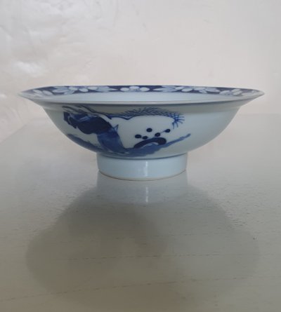Late Qing blue and white porcelain bowl with immortals; 19th c China