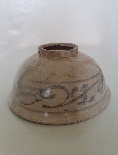 Vietnamese stoneware bowl with floral decoration bowl ca 15th c - 16th c