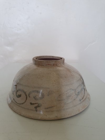 Vietnamese stoneware bowl with floral decoration bowl ca 15th c - 16th c