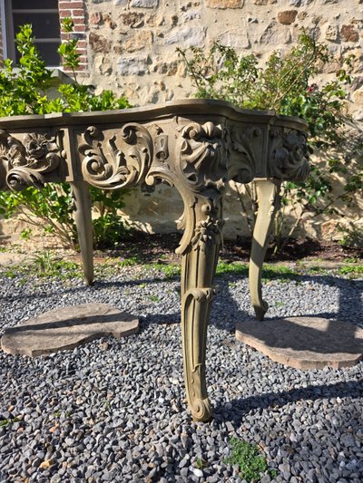 Louis XV Rocaille Style Center Table, Second Half of the 19th Century