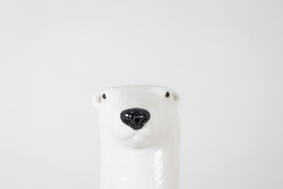Valérie Courtet. Bear presenting 3 animals. Contemporary. LS64211605M