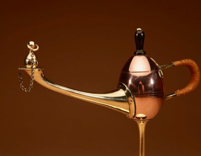  Lampada a olio a forma di sigaro in stile Art Nouveau di Jan Eisenlöffel, progettata per WMF, circa 1900.
