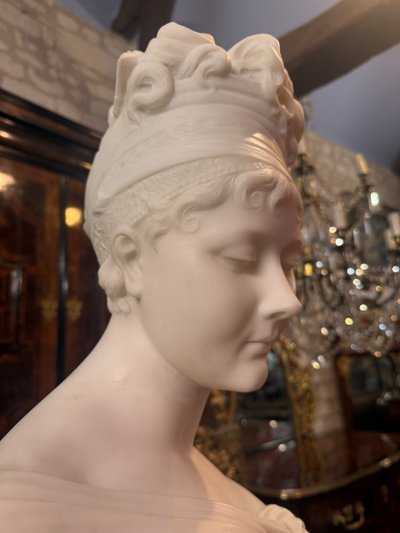 BUSTO IN MARMO MADAME RECAMIER FIRMATO PUGI
