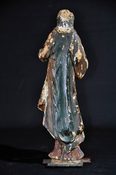 Sculpture en bois polychrome représentant la Vierge XVIIe siècle