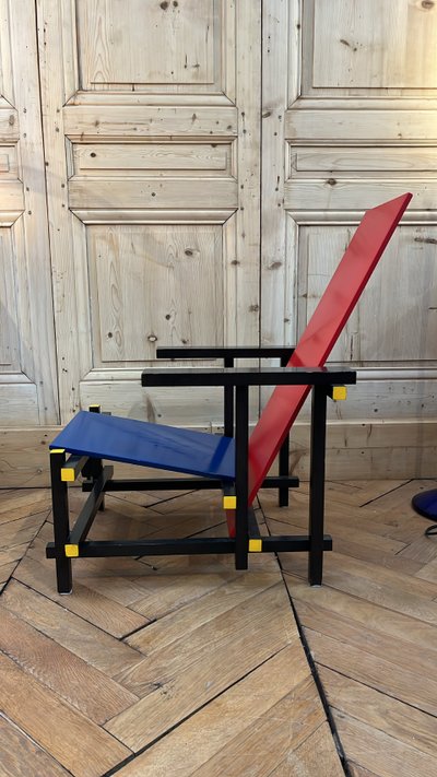 Gerrit THOMAS RIETVELD Chaise Rouge & Bleue Cassina