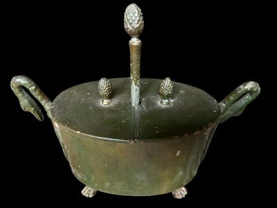Green sheet metal egg dish / egg box, Empire / Restoration period