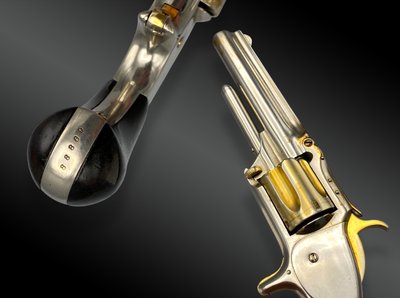 RIVOLVER SMITH & WESSON n. 1 1/2§th issue, placcato in nichel e oro, Stati Uniti tra il 1868 e il 1875