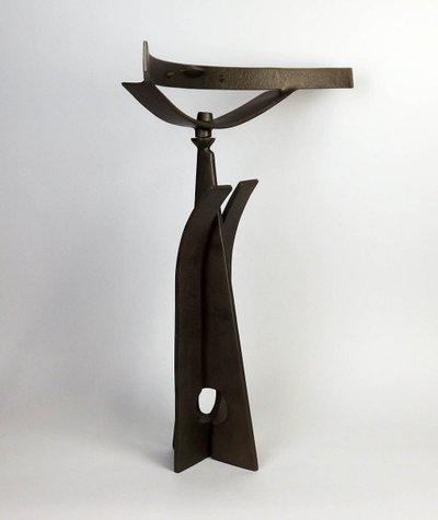 Terracotta sculpture by Victor Roman