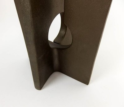 Terracotta sculpture by Victor Roman