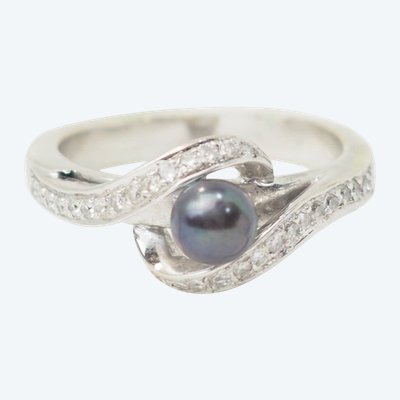 Anello in oro bianco, perla di Tahiti e diamanti