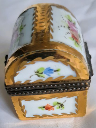 Jolie Boîte à pilules de collection en porcelaine peinte à la main ancienne avec 3 flacons début 20e