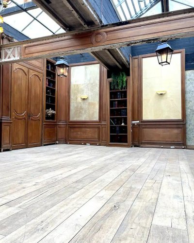 Empire style Parisian woodwork, 20 meters