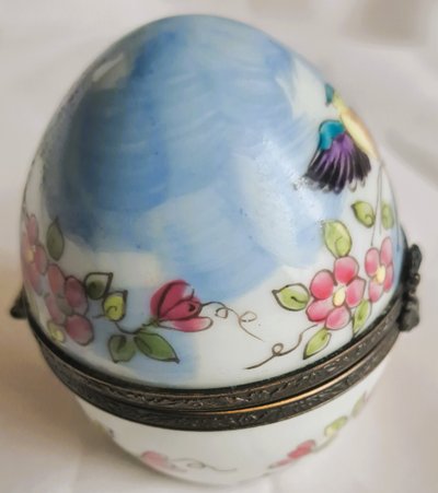 Jolie Boîte à pilules de collection en porcelaine peinte à la main 1 flacon