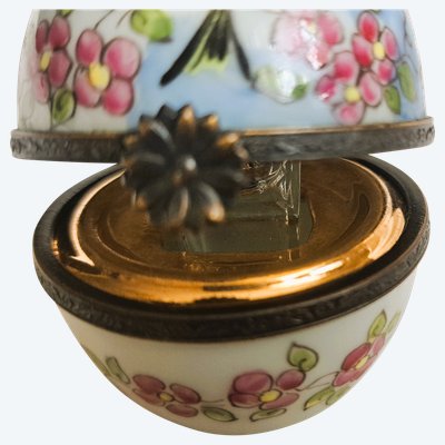 Jolie Boîte à pilules de collection en porcelaine peinte à la main 1 flacon