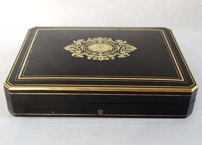 Scatola da gioco in legno d'ebano e intarsio Boulle