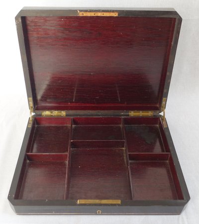 Scatola da gioco in legno d'ebano e intarsio Boulle