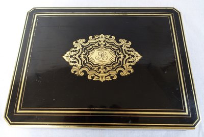 Scatola da gioco in legno d'ebano e intarsio Boulle