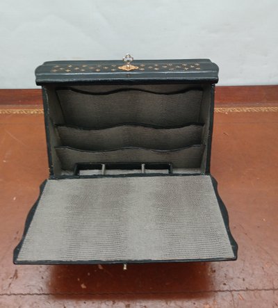 Schreibwarenbox.