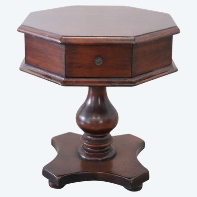 Table d'Appoint Octogonale Basse En Noyer, Années 1980