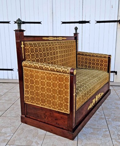 Empire Era Mahogany And Gilt Bronze Mercury Bench Seat