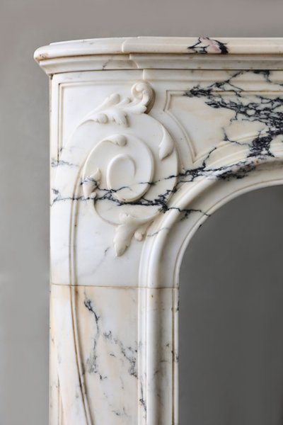 Cheminée ancienne en marbre