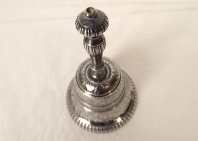 Cloche Clochette De Table Argent Massif Minerve Fleurs 114gr XIXème Siècle