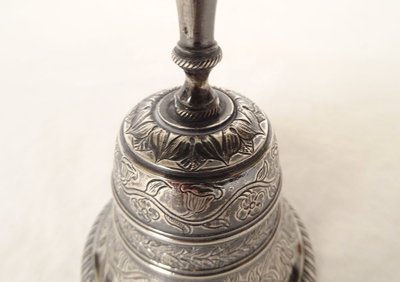 Cloche Clochette De Table Argent Massif Minerve Fleurs 114gr XIXème Siècle