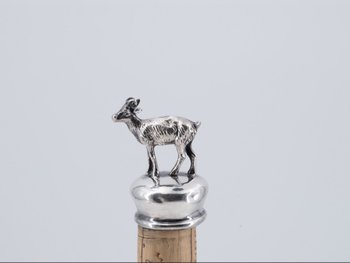 Bouchon De Bouteille Orné En Argent Massif, XIXe Siècle