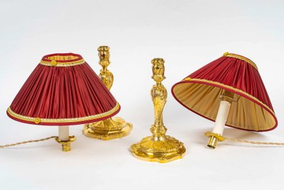 Paire de Flambeaux Rocaille Montée en Lampes en Bronze Ciselé et Doré Style Louis XV vers 1850