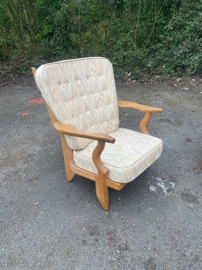 Guillerme Et Chambron , Paire De Fauteuils S En Chêne , Edition Votre Maison, Circa 1970