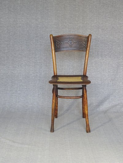 2 KOHN N°399 caned chairs, circa 1910, No Thonet