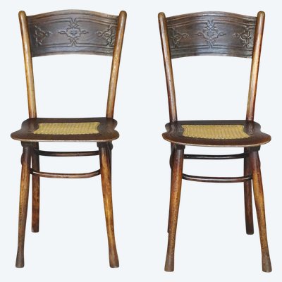 2 KOHN N°399 caned chairs, circa 1910, No Thonet
