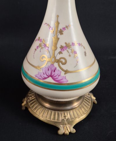 lampes a pétrole en porcelaine XIXe