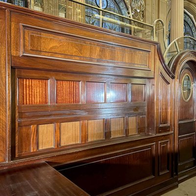 Large hotel reception counter (11.5m) with back counter (16.9m)