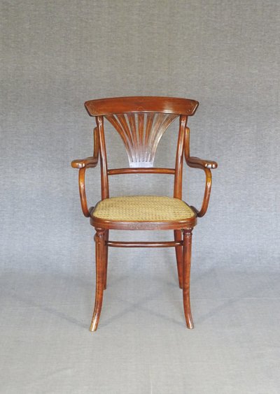Poltrona Thonet N°221 , intarsio "bronzo" 1905, canalizzazione perfetta