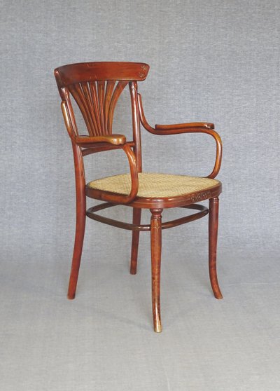 Poltrona Thonet N°221 , intarsio "bronzo" 1905, canalizzazione perfetta
