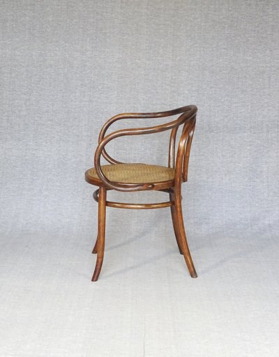 Poltrona Le Corbusier N°749 circa 1925, di Cambier (Belgio) canné- no Thonet